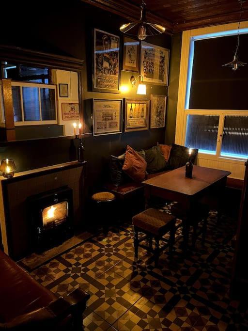 Tw O Connell Old World Irish Pub Villa Cahersiveen Luaran gambar